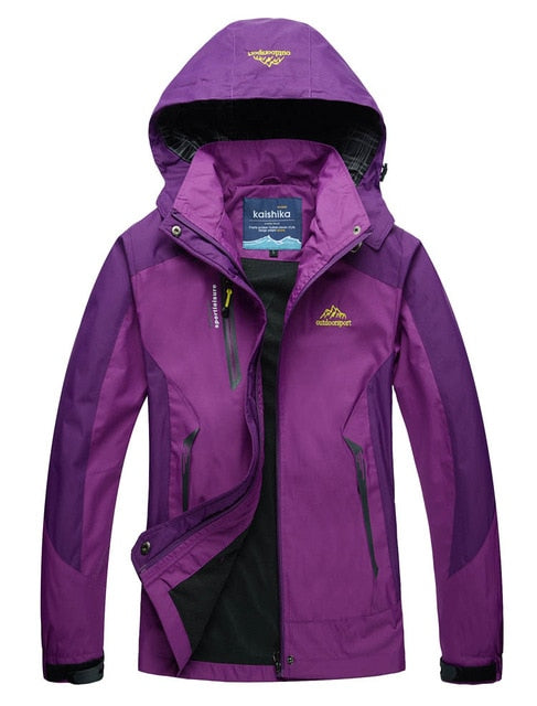 THE ARCTIC LIGHT Women Hiking Jacket